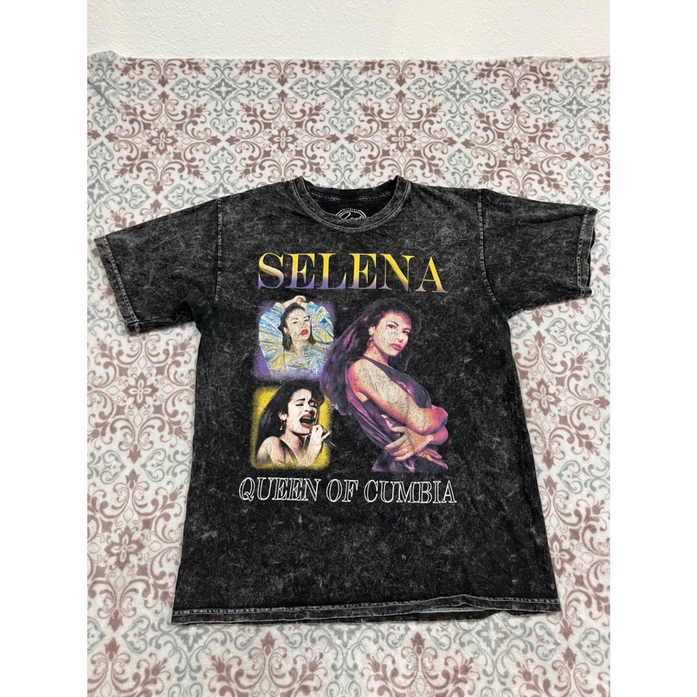 Selena Queen of Cumbia Graphic T-Shirt Acid Wash Black Mens Medium Official Merc
